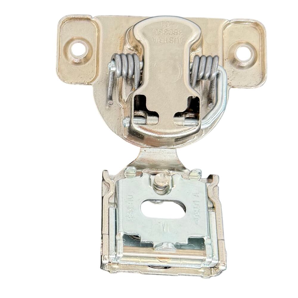 Single Blum Compact 38N Cabinet Hinges 1/2" Overlay Soft Close 105 Degree Face
